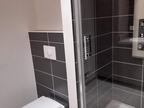 Salle d'eau (1 pour 2 chambres)